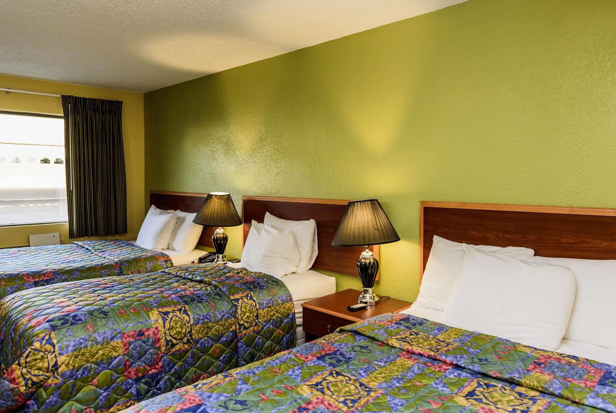 Budget Inn Williamsville Eksteriør billede